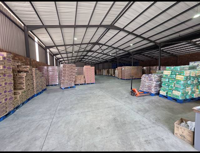 1,632M² WAREHOUSE TO LET IN AEROTON